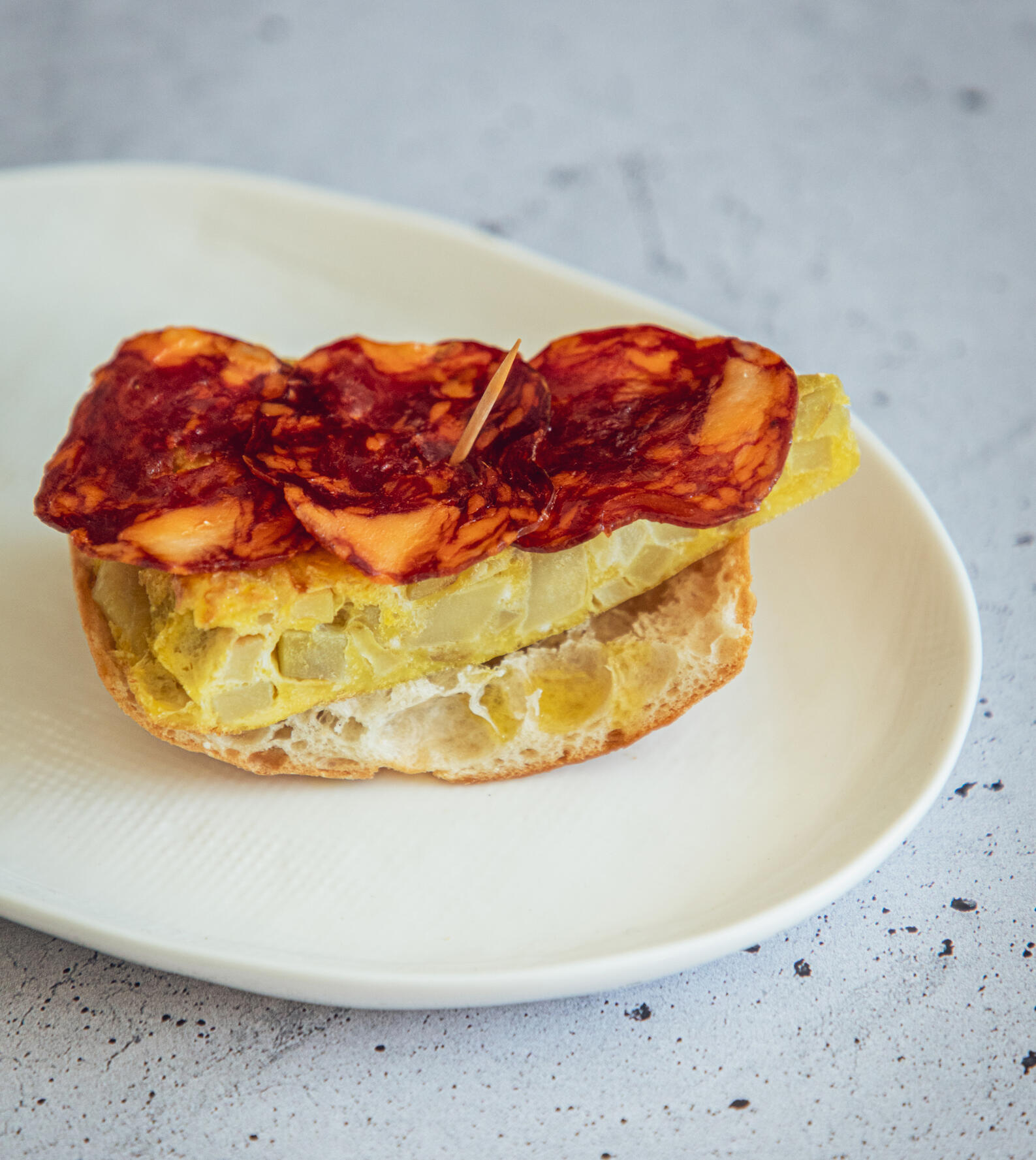 Tortilla de patatas y Chorizo
